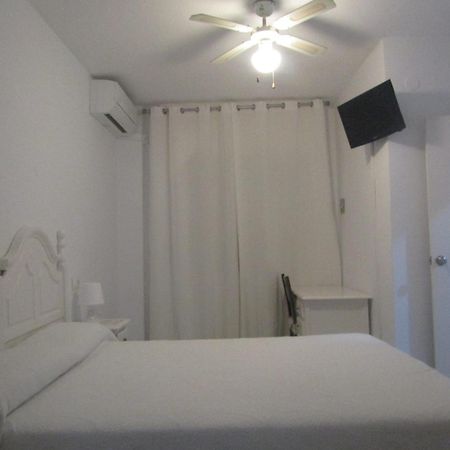 Hostal Andalucia Almunecar Exterior photo