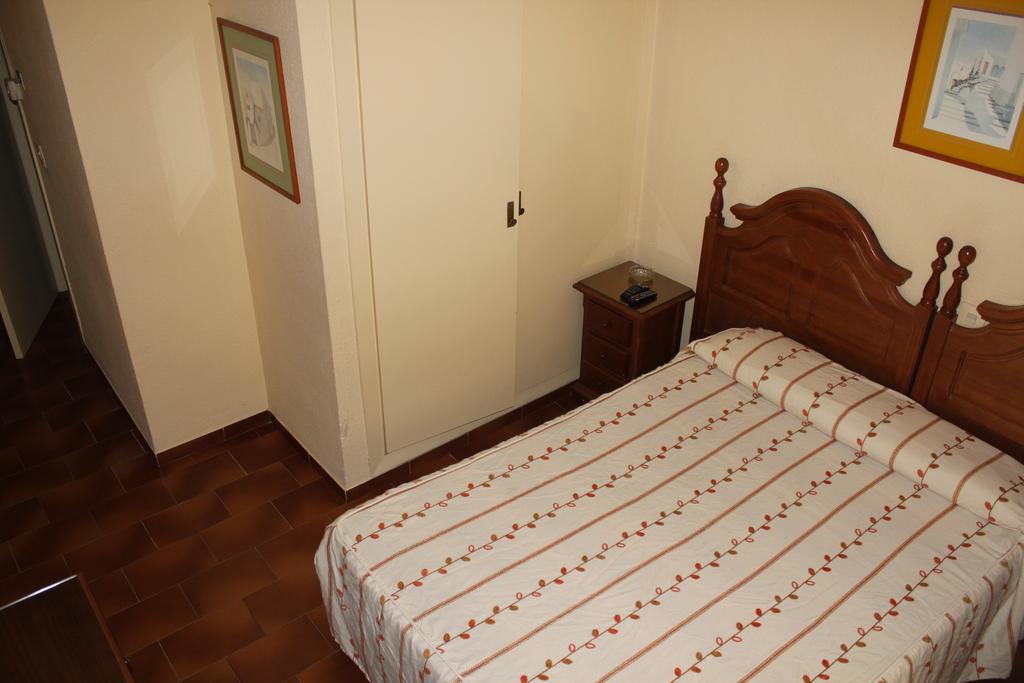 Hostal Andalucia Almunecar Exterior photo